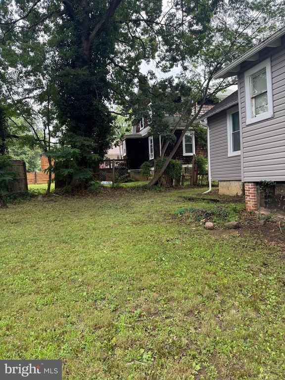 4818 LANIER AVE, Baltimore, MD 21215