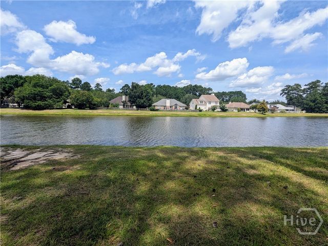 140 Fire Thorn Lane, Pooler, GA 31322