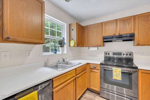90 Royal Street, Fuquay Varina, NC 27526