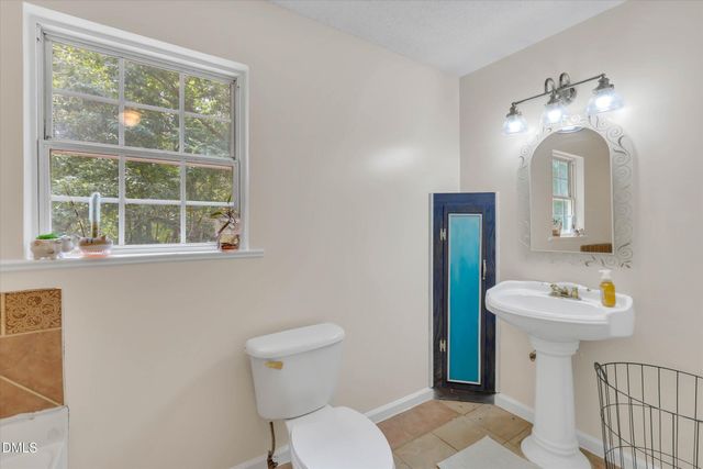 90 Royal Street, Fuquay Varina, NC 27526