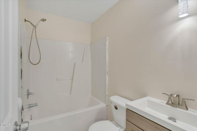 90 Royal Street, Fuquay Varina, NC 27526