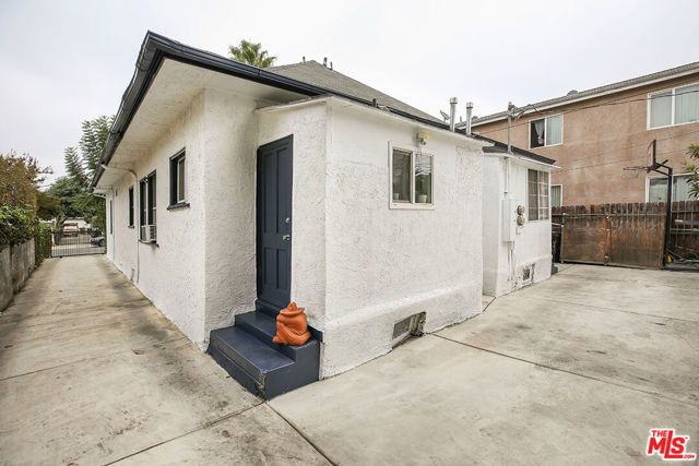 488 E 47th Street, Los Angeles, CA 90011