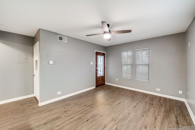 403 W Dickson, San Antonio, TX 78214