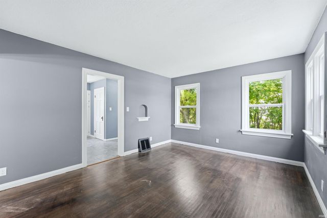 413 Pasadena Drive, Fort Wayne, IN 46807