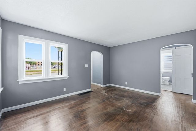 413 Pasadena Drive, Fort Wayne, IN 46807