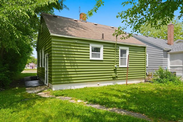 413 Pasadena Drive, Fort Wayne, IN 46807