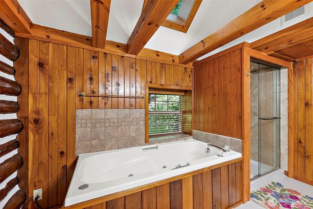 5232 Kinney Rd SW, Olympia, WA 98512