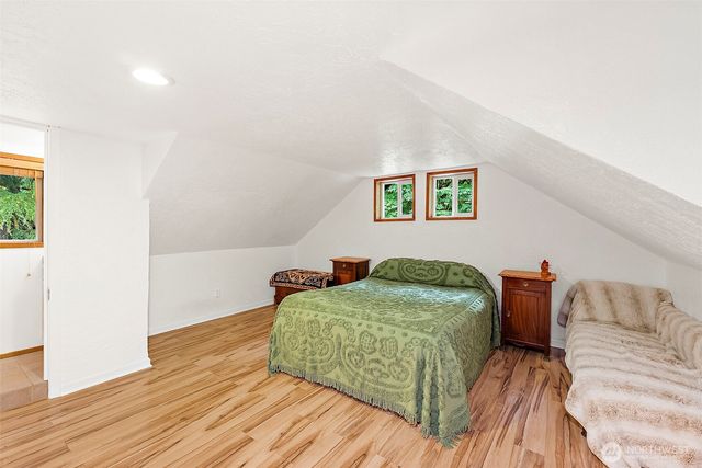 5232 Kinney Rd SW, Olympia, WA 98512