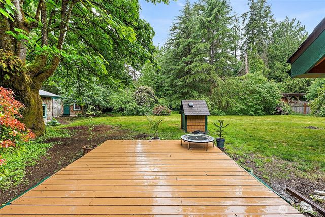 5232 Kinney Rd SW, Olympia, WA 98512
