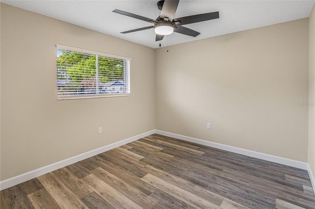 2710 LAKEWOOD LANE, Eustis, FL 32726