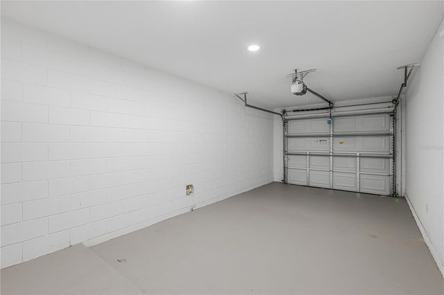 2710 LAKEWOOD LANE, Eustis, FL 32726