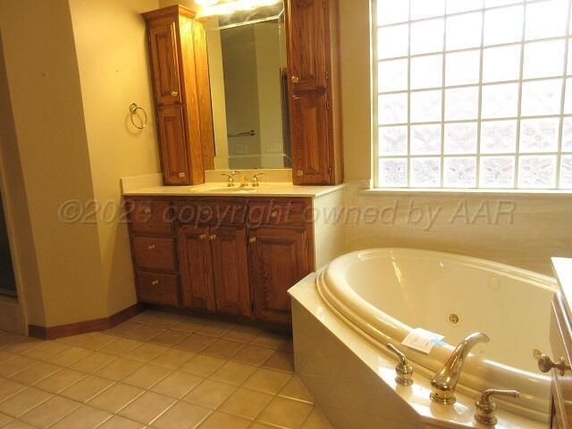 2 DORAL Drive, Amarillo, TX 79124