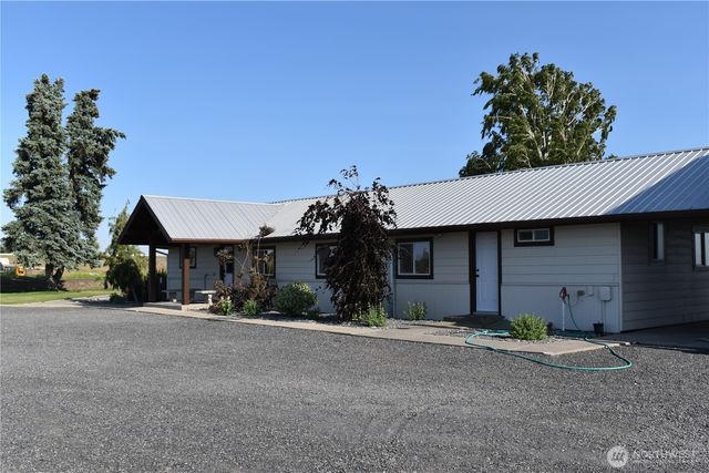 8708 Road K Road NE, Moses Lake, WA 98837