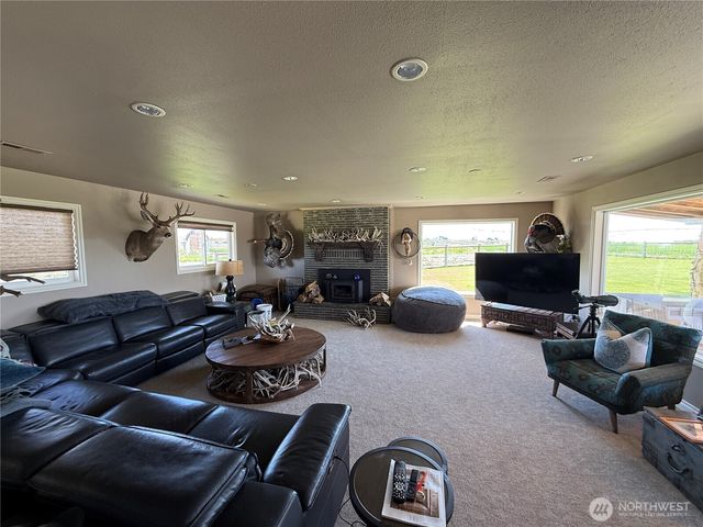 8708 Road K Road NE, Moses Lake, WA 98837