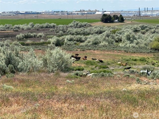 8708 Road K Road NE, Moses Lake, WA 98837