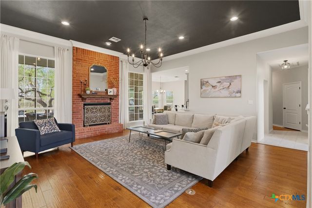 105 Old Campbell Road, Seguin, TX 78155