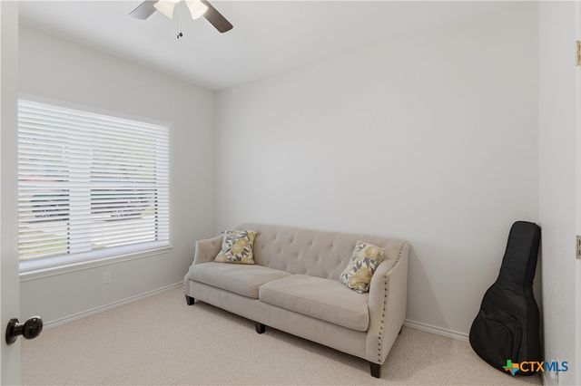 105 Old Campbell Road, Seguin, TX 78155