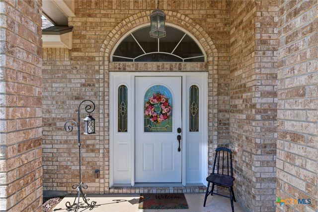 105 Old Campbell Road, Seguin, TX 78155