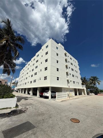901 S Surf Rd 306, Hollywood, FL 33019