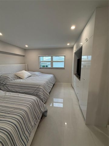 901 S Surf Rd 306, Hollywood, FL 33019