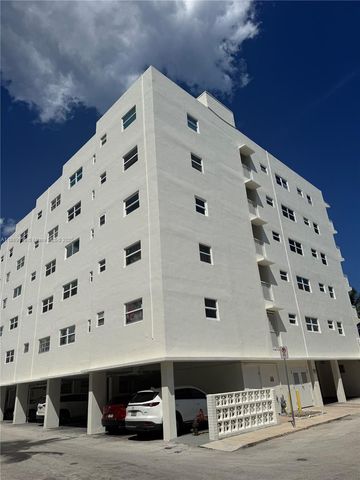901 S Surf Rd 306, Hollywood, FL 33019
