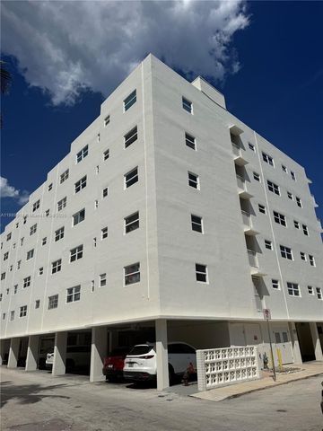 901 S Surf Rd 306, Hollywood, FL 33019