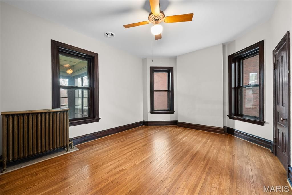 Image 31 of property listing at 3537 Crittenden Street, St Louis, MO 63118