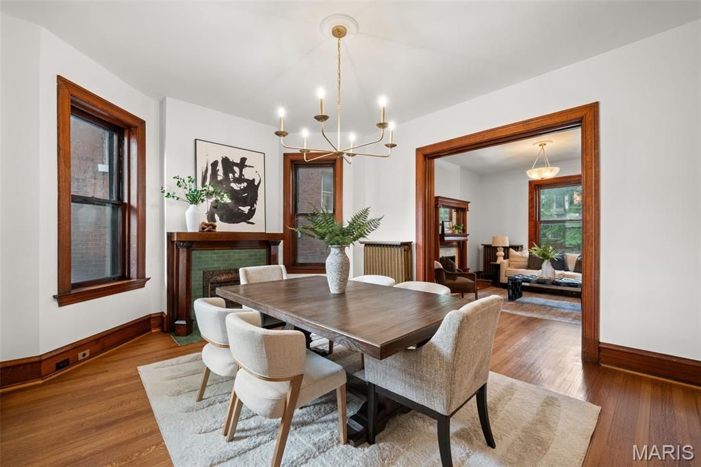 Image 10 of property listing at 3537 Crittenden Street, St Louis, MO 63118
