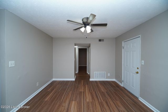 1623 Brick Kiln Ln 1, Louisville, KY 40216