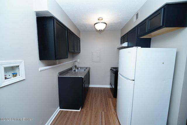 1623 Brick Kiln Ln 1, Louisville, KY 40216