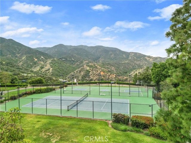 2588 Avenida Del Vista J202, Corona, CA 92882