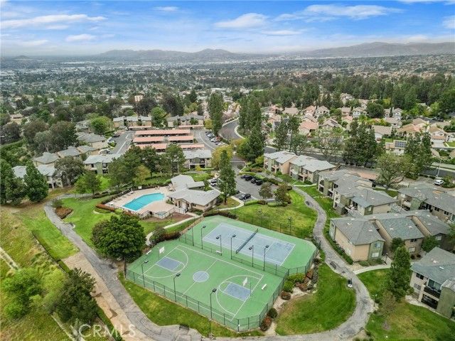 2588 Avenida Del Vista J202, Corona, CA 92882