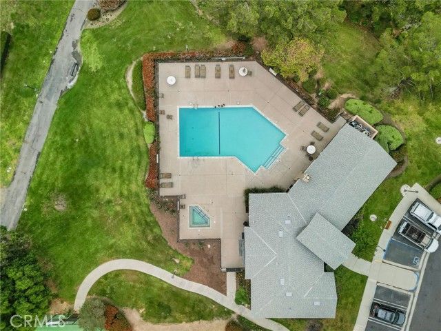 2588 Avenida Del Vista J202, Corona, CA 92882