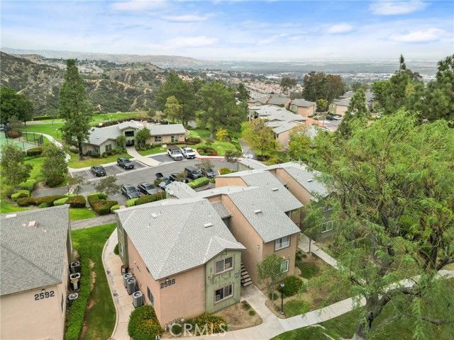 2588 Avenida Del Vista J202, Corona, CA 92882