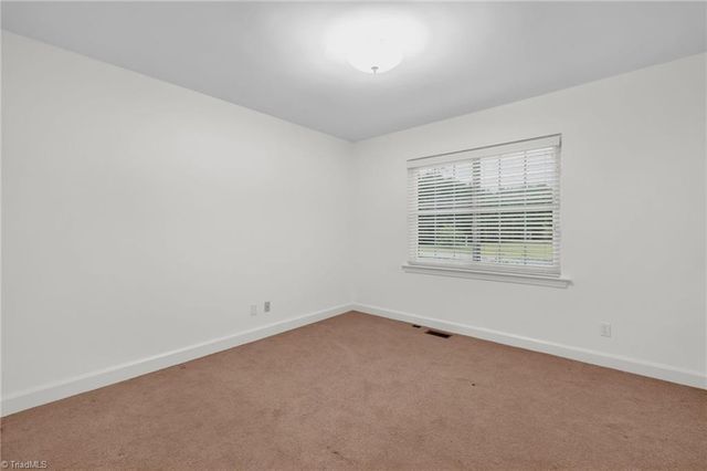 2282 Price Road, Eden, NC 27288