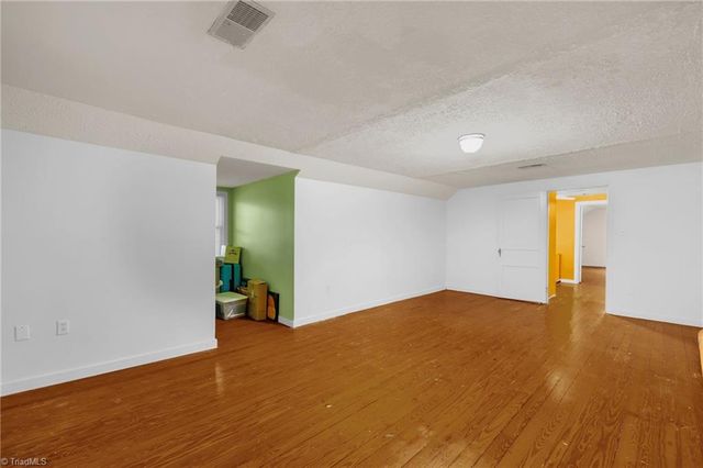 2282 Price Road, Eden, NC 27288