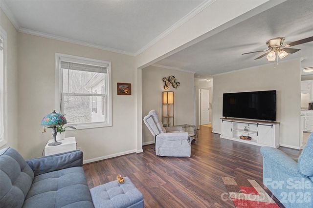 57 Melody Lane, Maggie Valley, NC 28751