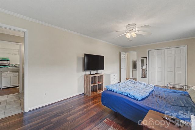 57 Melody Lane, Maggie Valley, NC 28751