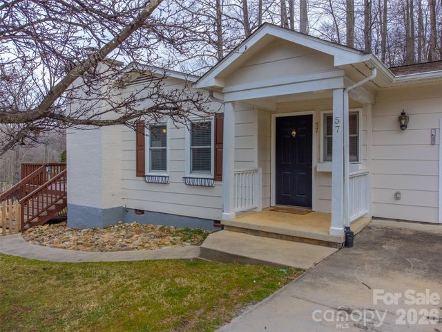 57 Melody Lane, Maggie Valley, NC 28751