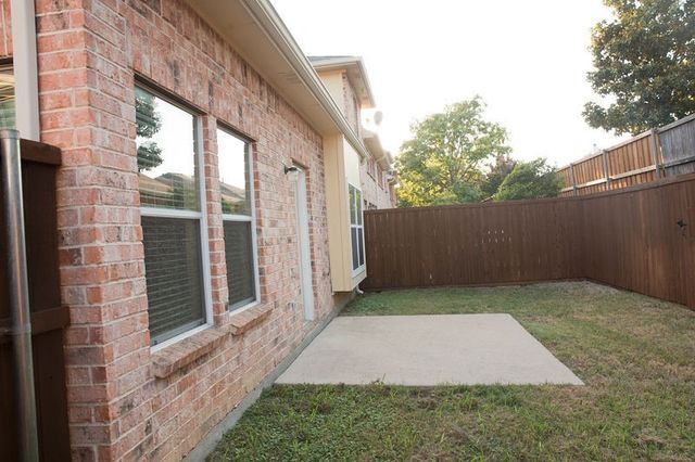10154 Summit Run Drive, Frisco, TX 75035