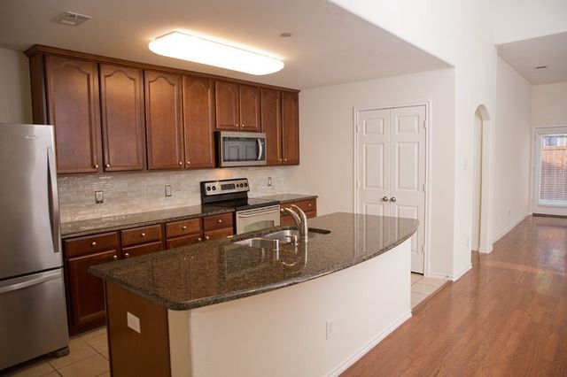 10154 Summit Run Drive, Frisco, TX 75035