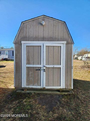 96 Woodchuck Parkway, Whiting, NJ 08759