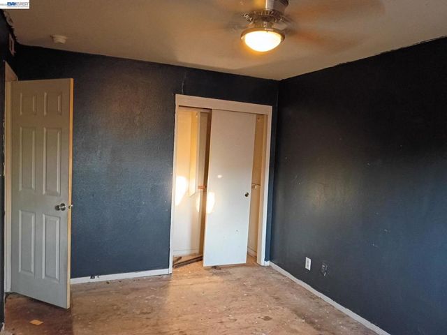 8225 Saratoga Way, Stockton, CA 95209