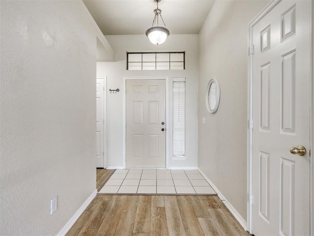 16205 Clear Creek Drive, Edmond, OK 73013