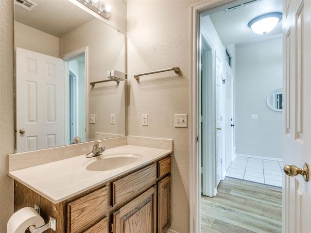 16205 Clear Creek Drive, Edmond, OK 73013