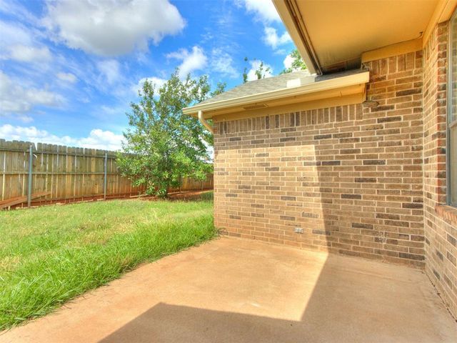 16205 Clear Creek Drive, Edmond, OK 73013