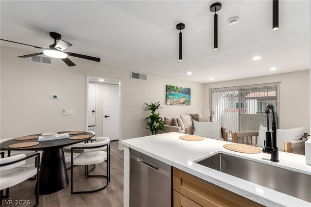 1455 East Katie Avenue S26, Las Vegas, NV 89119