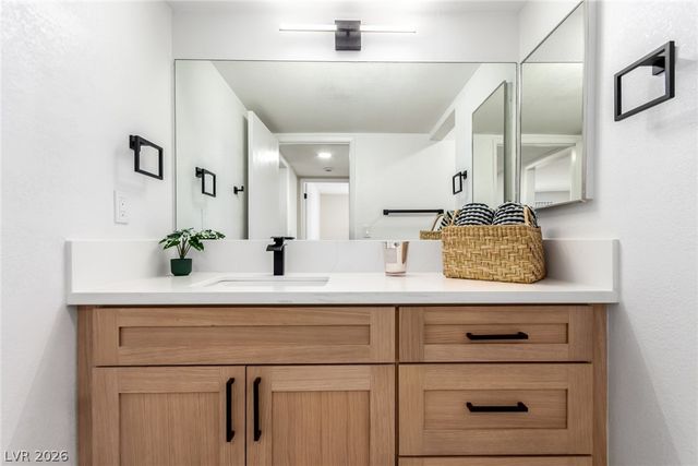 1455 East Katie Avenue S26, Las Vegas, NV 89119