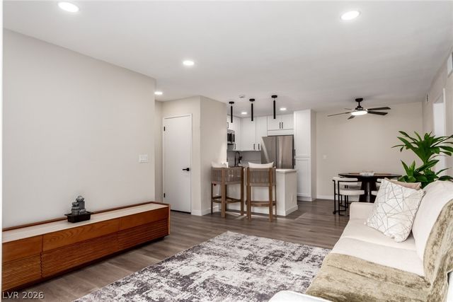 1455 East Katie Avenue S26, Las Vegas, NV 89119