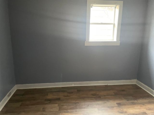 261 N Crescent Drive, Frankfort, IN 46041